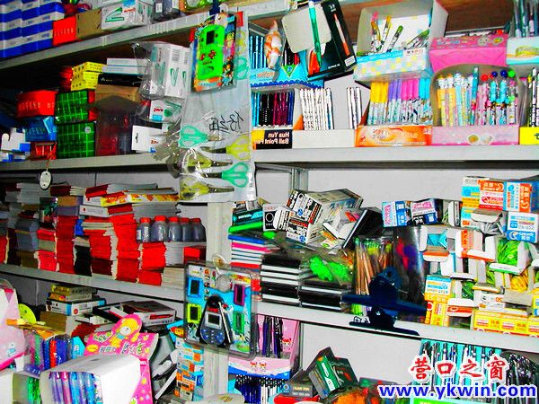 文具用品店生意興隆 小店鋪的大生意經